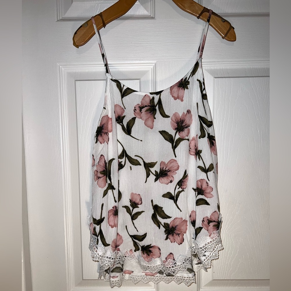 Flower print lace trim tank top